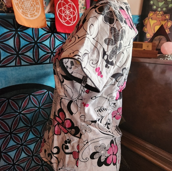 XS Scrub top - Picture 3 of 3